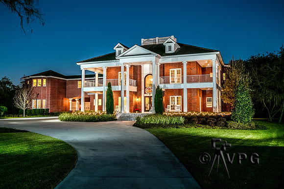 Real Estate Photography in Tampa Bay area taken by Vanishing Point Galleries - Lithia Twilight Front Photo